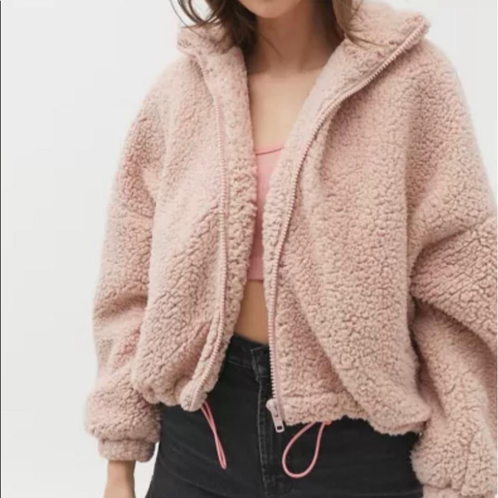 URBAN OUTFITTERS drawstring teddy jacket, size xs, never worn but tag fell off